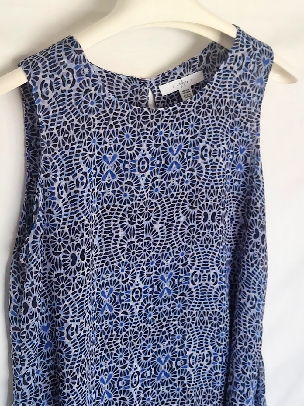 Fever Blue and White Sleeveless Patterned Tunic